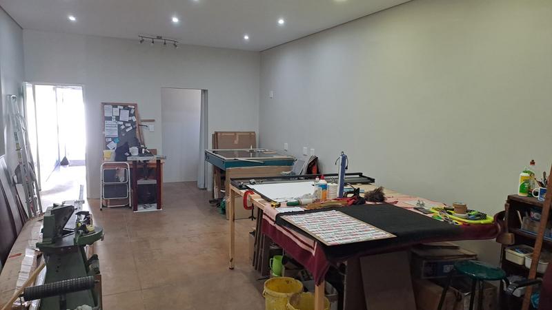 To Let commercial Property for Rent in Walmer Eastern Cape